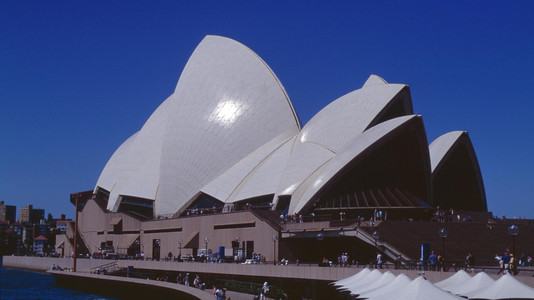 Per Bike zur Oper von Sydney.