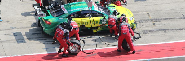 #99 / Mike Rockenfeller / Audi Sport Team Phoenix